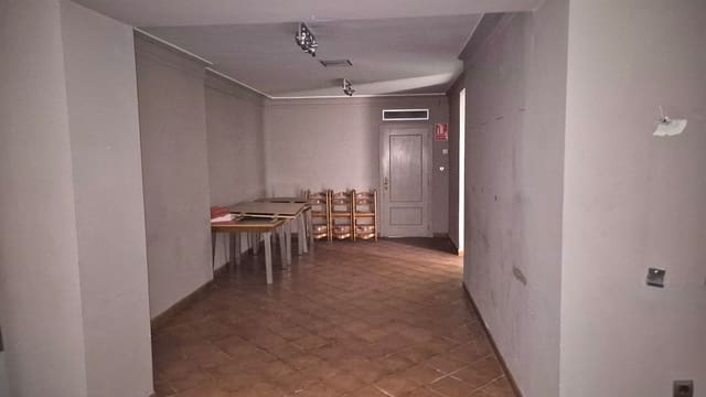 5 bedroom Commercial for sale in Bocairent - € 155,000 (Ref: 9183202)