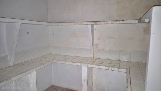 5 bedroom Commercial for sale in Bocairent - € 155,000 (Ref: 9183202)