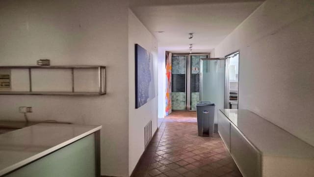 5 bedroom Commercial for sale in Bocairent - € 155,000 (Ref: 9183202)