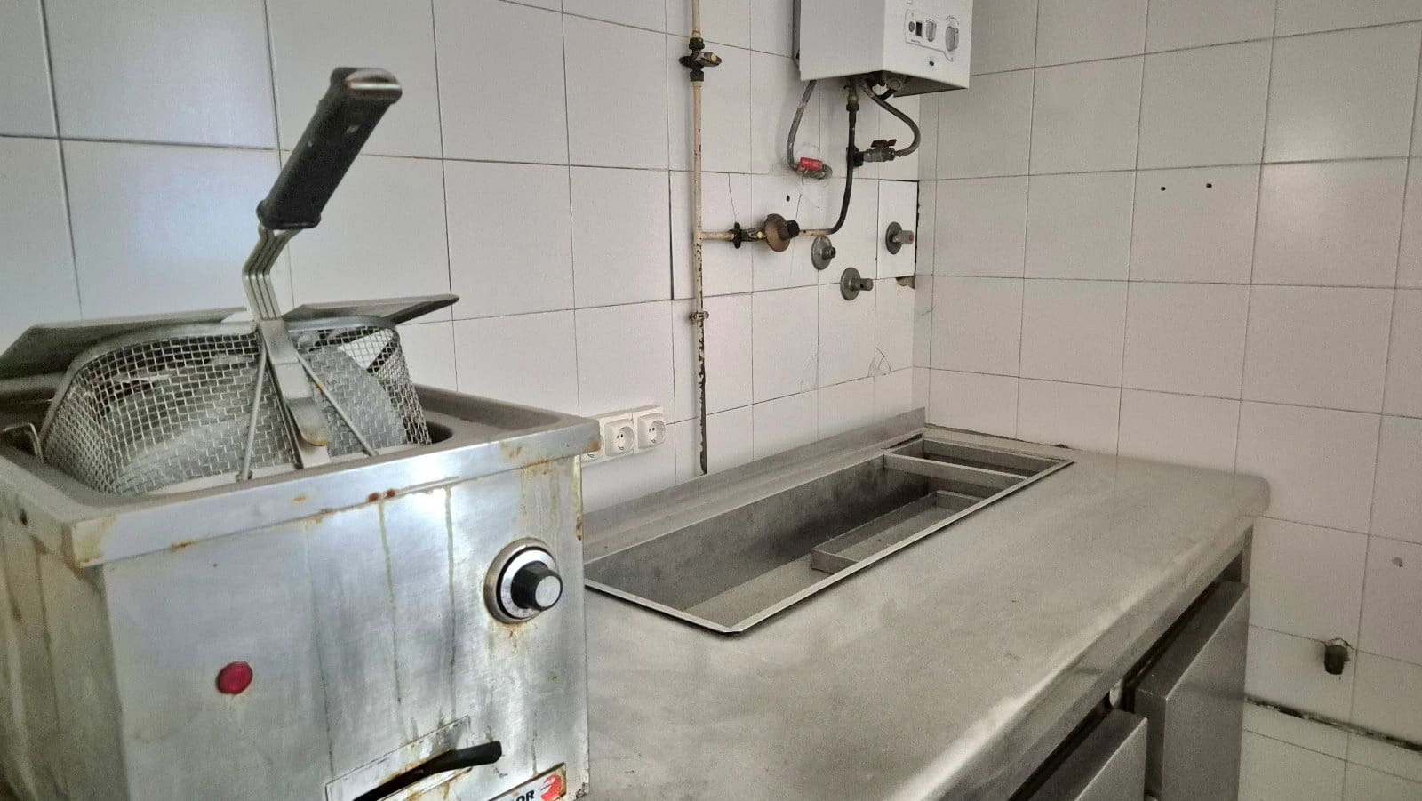 5 Zimmer Gewerbe zu verkaufen in Bocairent - 155.000 € (Ref: 9183202)