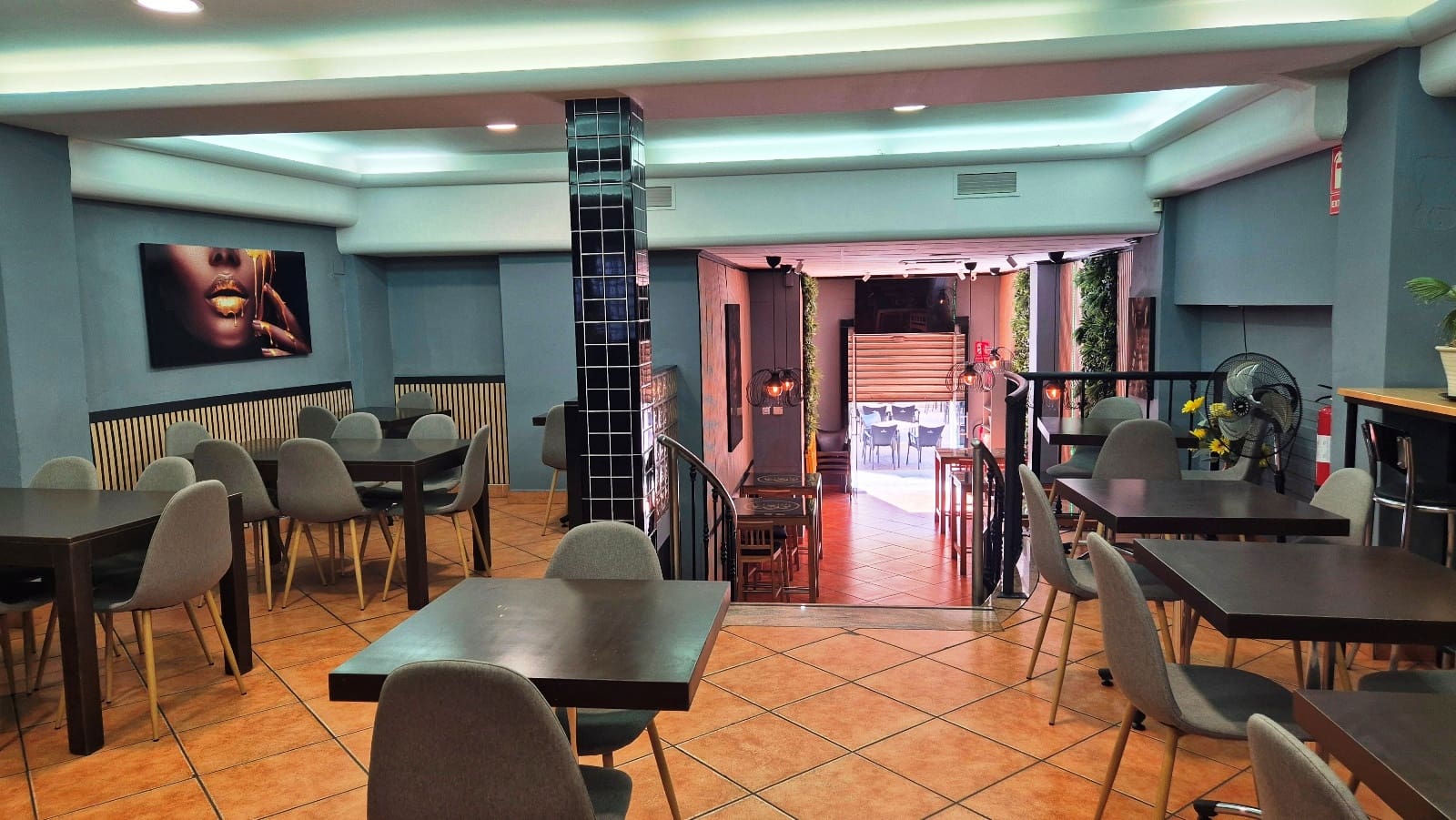 Comercial para venda em Ontinyent - 55 000 € (Ref: 9241141)