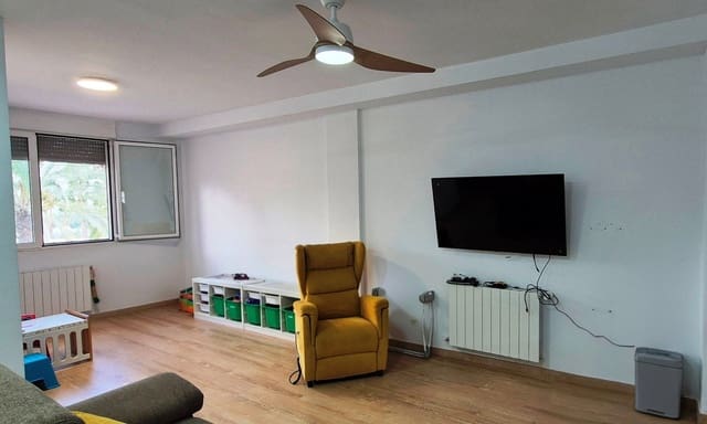 Adosado de 3 habitaciones en Benisoda en venta con garaje - 200.000 € (Ref: 9248376)