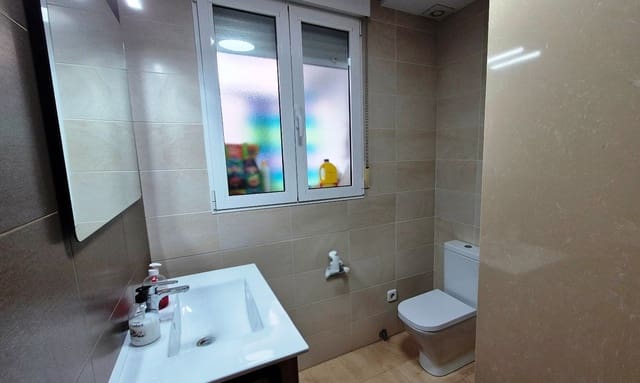Adosado de 3 habitaciones en Benisoda en venta con garaje - 200.000 € (Ref: 9248376)