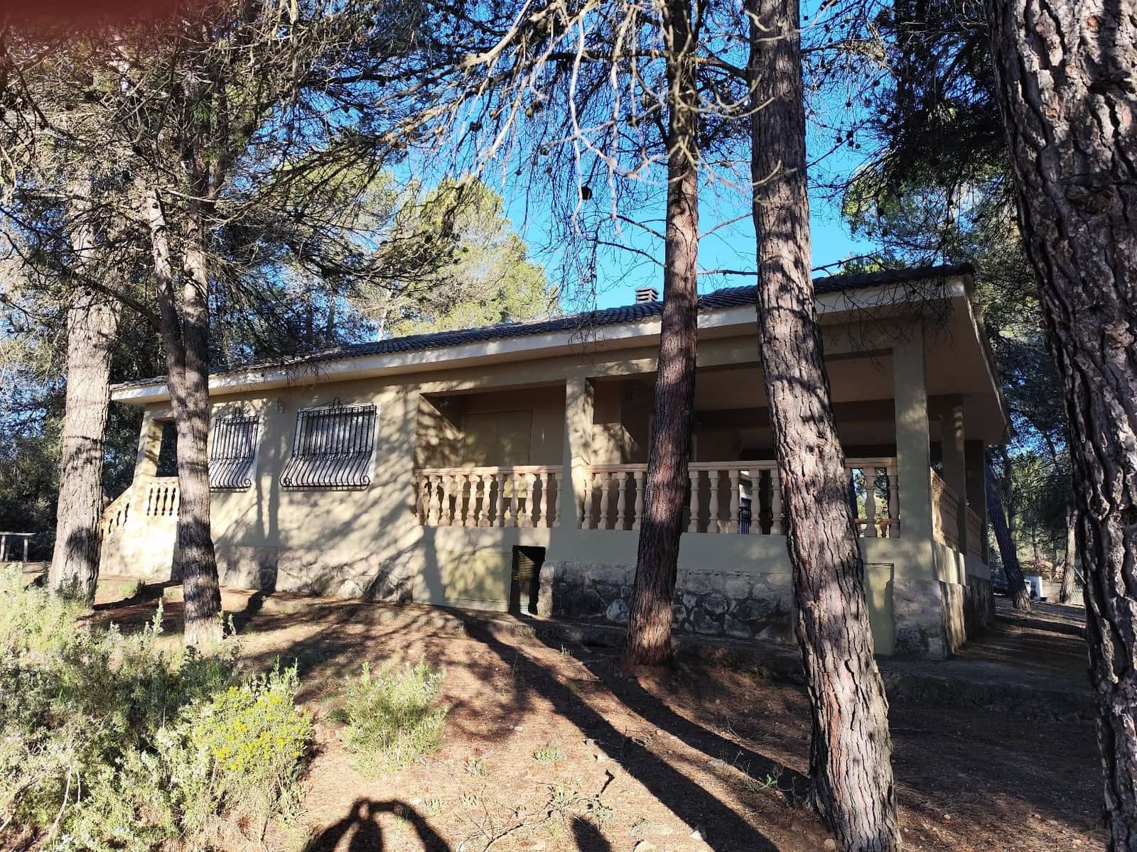 4 sypialnia Willa na sprzedaż w Bocairent z garażem - 299 000 € (Ref: 9378257)