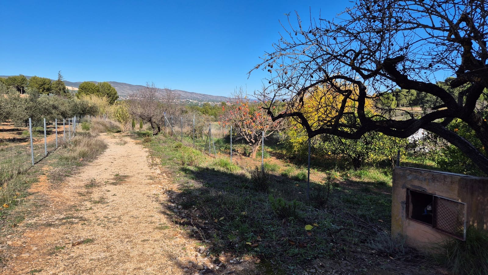 3 soveværelse Villa til salg i Ontinyent med garage - € 160.000 (Ref: 9420032)