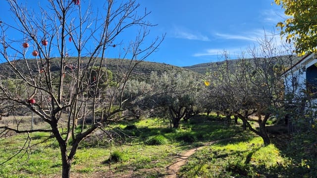 3 soverom Villa til salgs i Ontinyent med garasje - € 160 000 (Ref: 9420032)