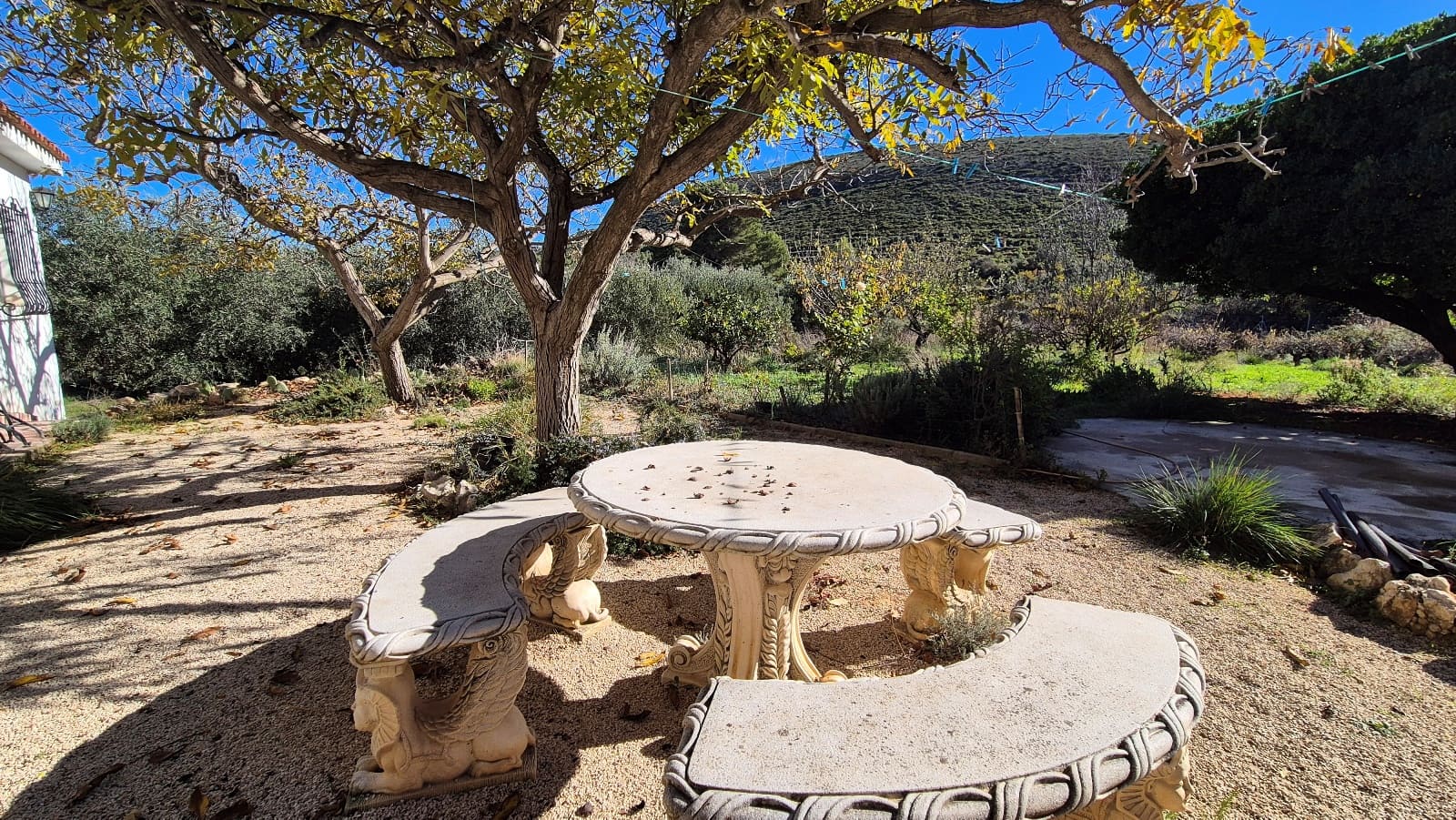 3 soveværelse Villa til salg i Ontinyent med garage - € 160.000 (Ref: 9420032)