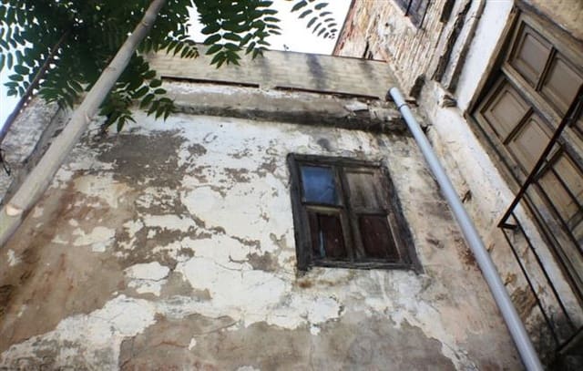 9 slaapkamer Huis te koop in Ontinyent - € 15.000 (Ref: 9441996)