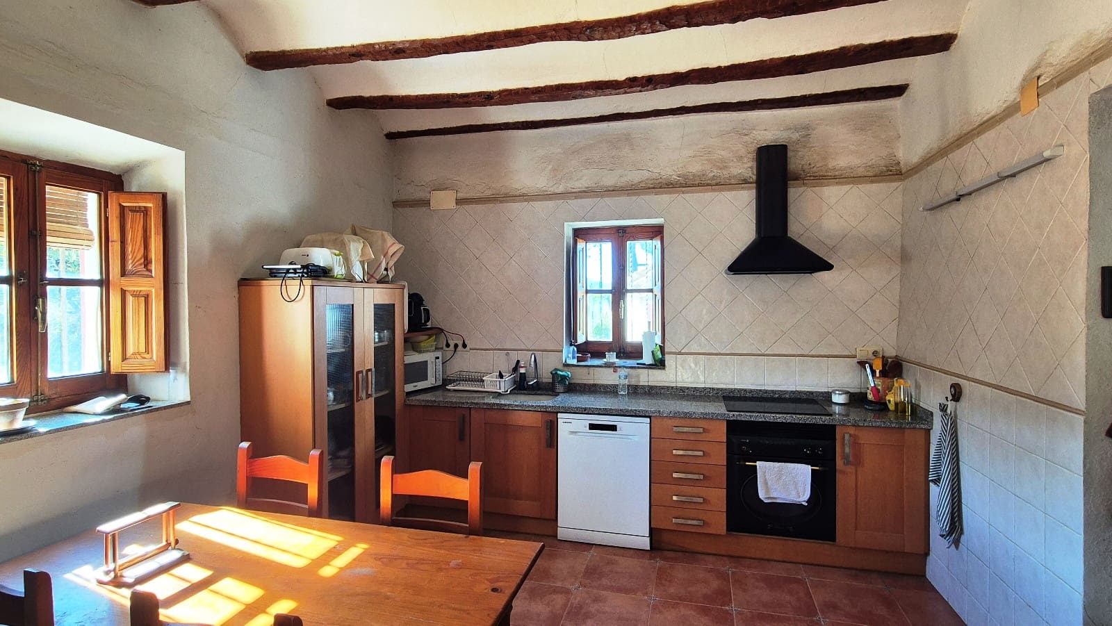 10 bedroom Finca/Country House for sale in Ontinyent - € 490,000 (Ref: 9442920)