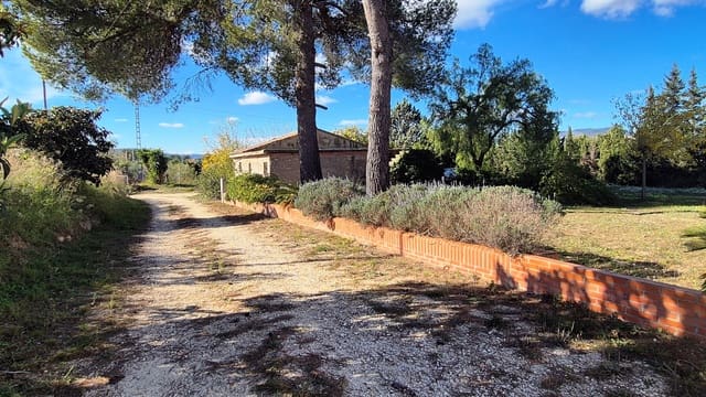 10 soveværelse Finca/Landehus til salg i Ontinyent - € 490.000 (Ref: 9442920)