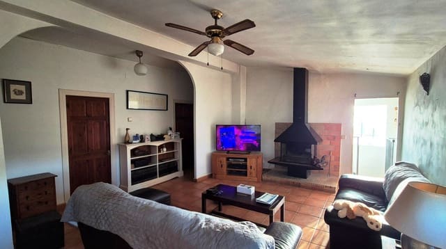 3 quarto Moradia para venda em Ontinyent com piscina garagem - 165 000 € (Ref: 9460824)