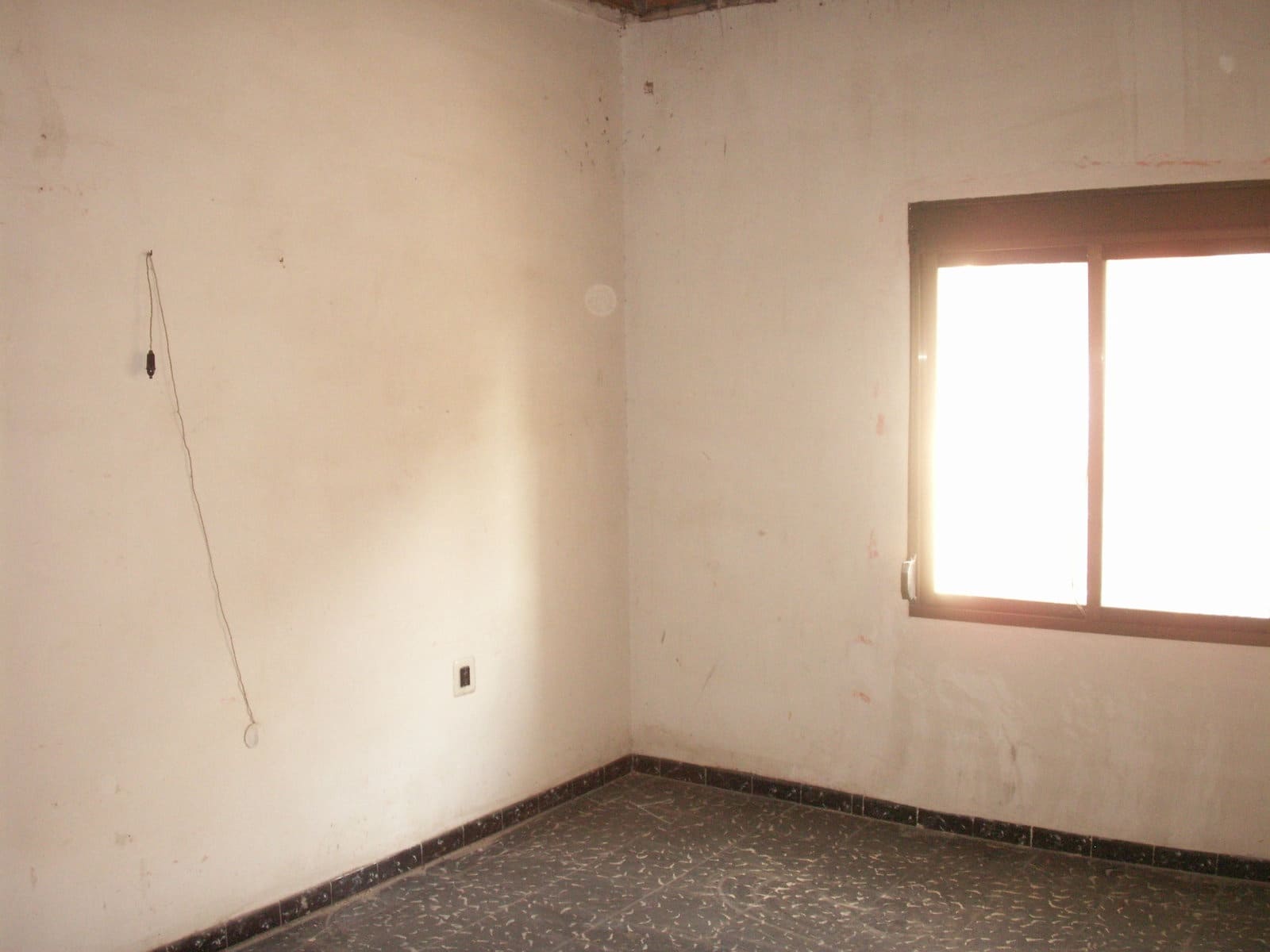 5 bedroom Townhouse for sale in Ontinyent - € 125,000 (Ref: 9502915)