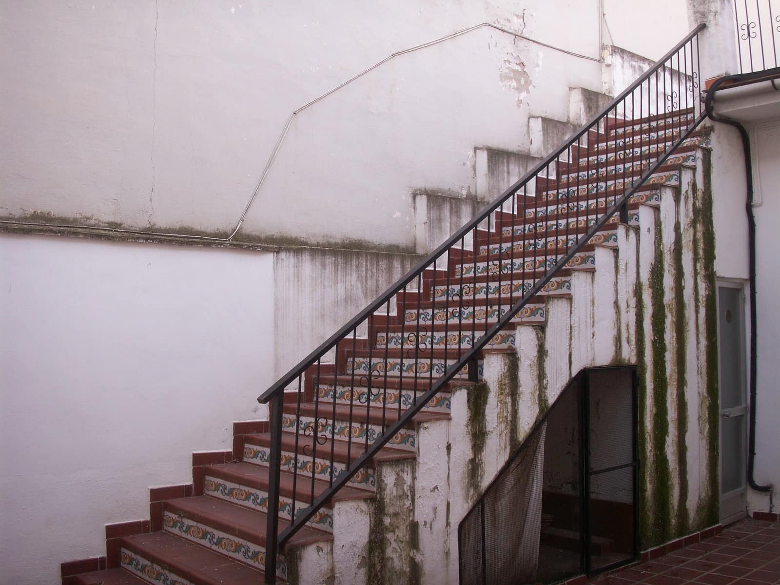 5 bedroom Townhouse for sale in Ontinyent - € 125,000 (Ref: 9502915)