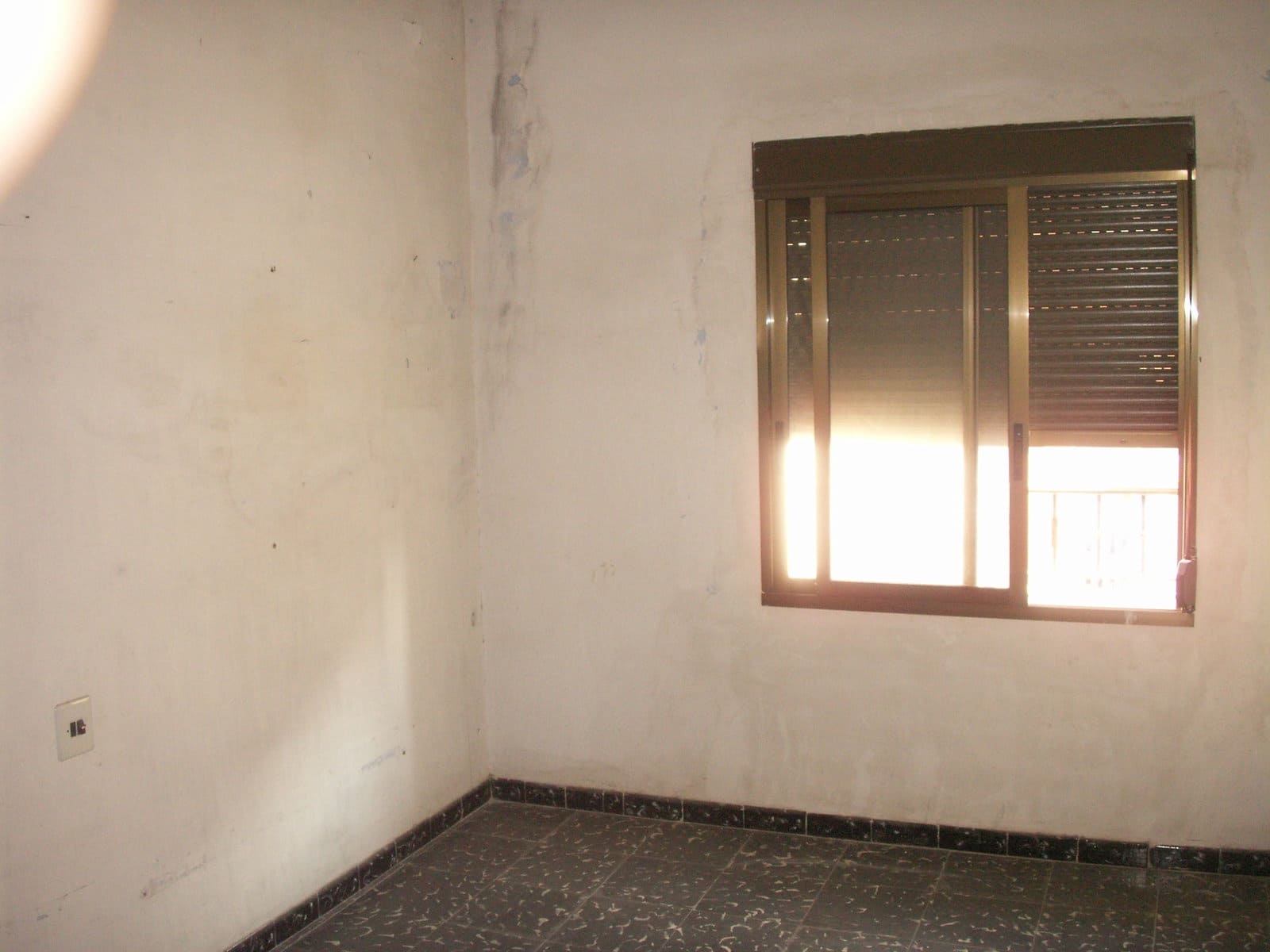 5 bedroom Townhouse for sale in Ontinyent - € 125,000 (Ref: 9502915)