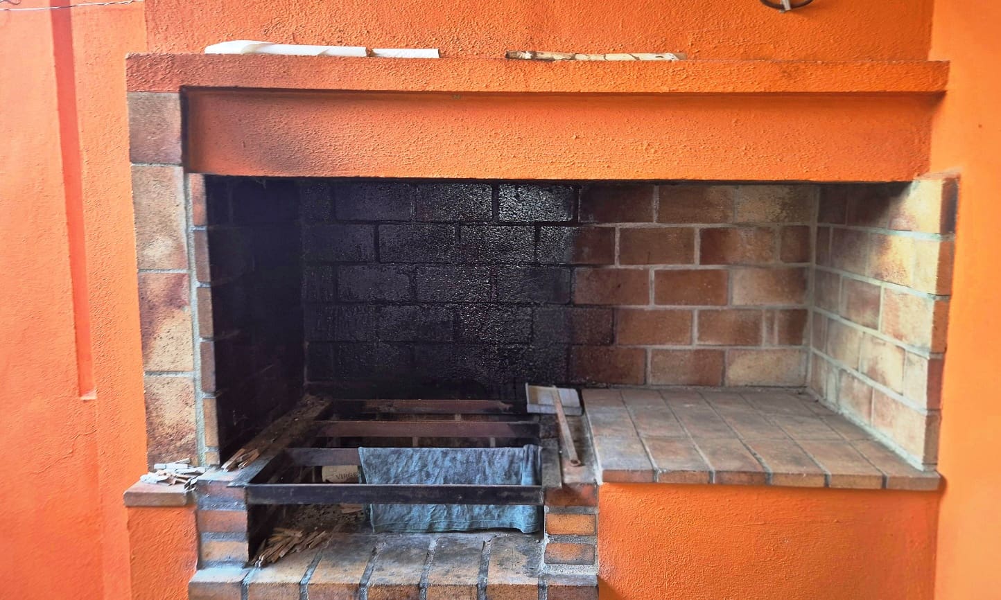 4 makuuhuone Huvila myytävänä paikassa Ontinyent mukana uima-altaan 
autotalli - 430 000 € (Ref: 9576912)