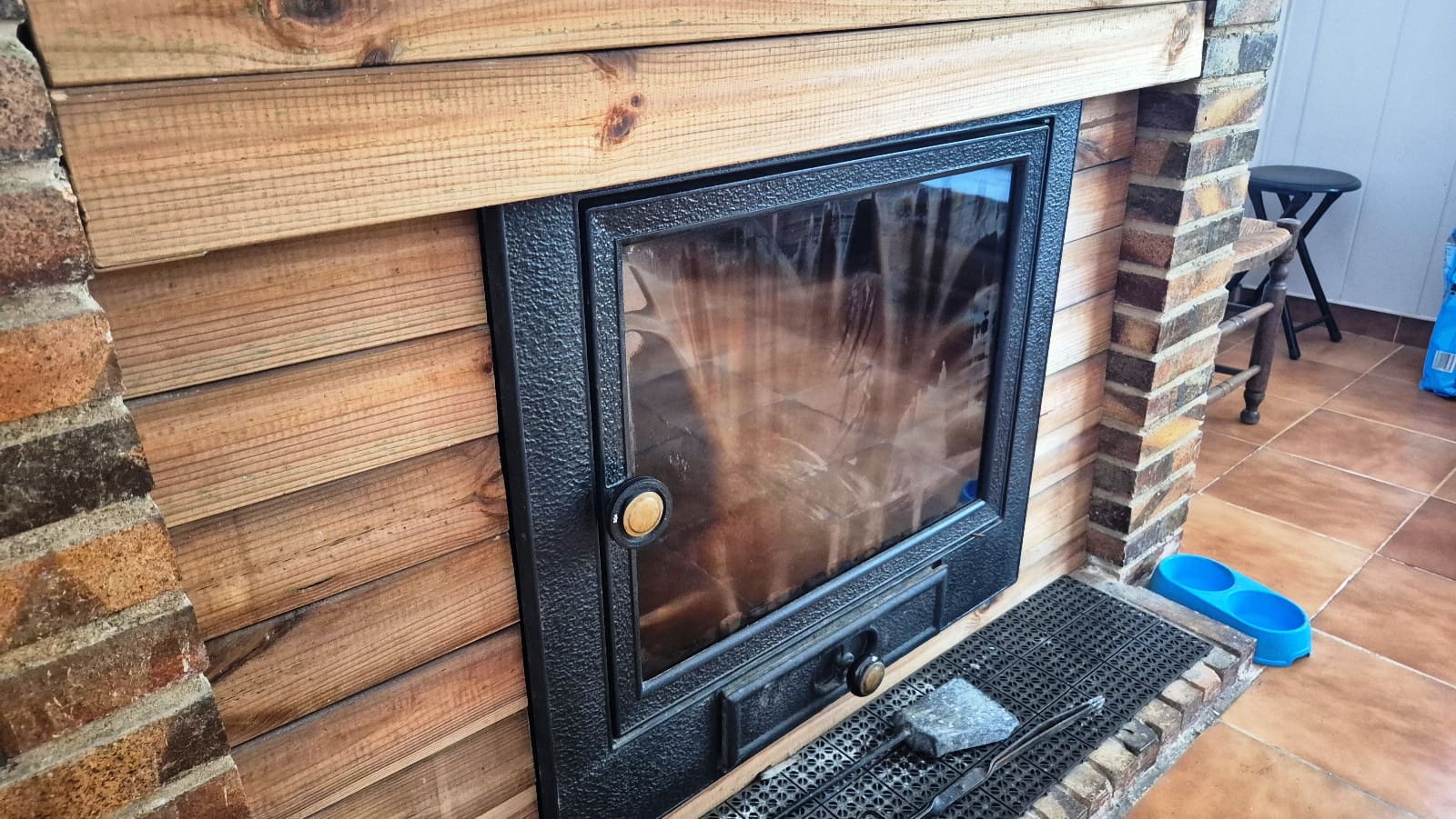 3 makuuhuone Huvila myytävänä paikassa Ontinyent mukana uima-altaan 
autotalli - 210 000 € (Ref: 9578038)