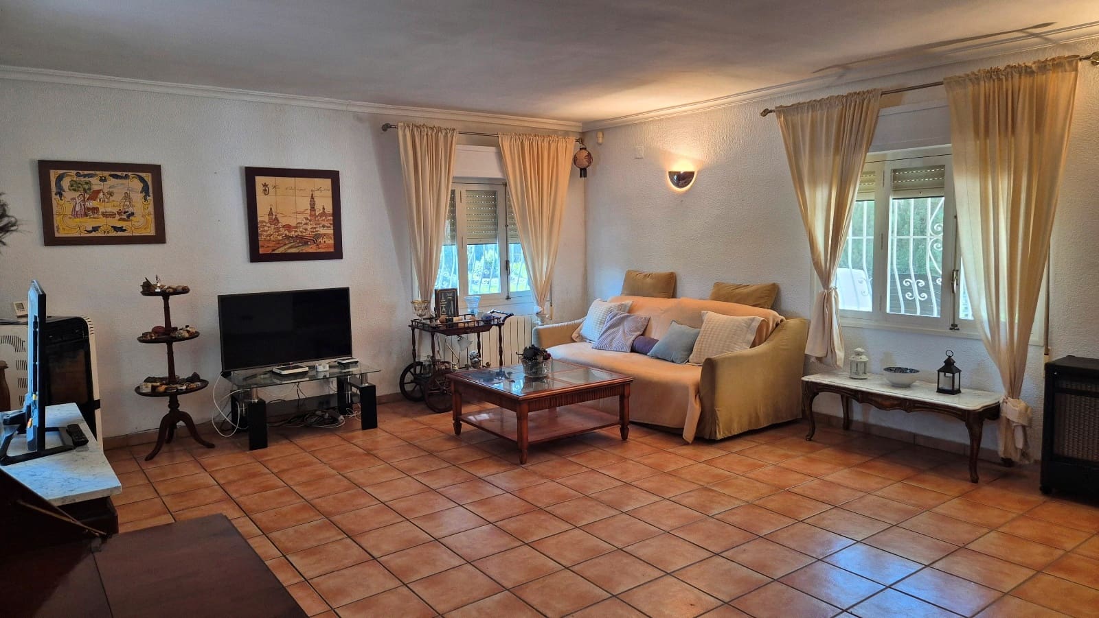 3 slaapkamer Villa te koop in Ontinyent met zwembad garage - € 270.000 (Ref: 9603670)