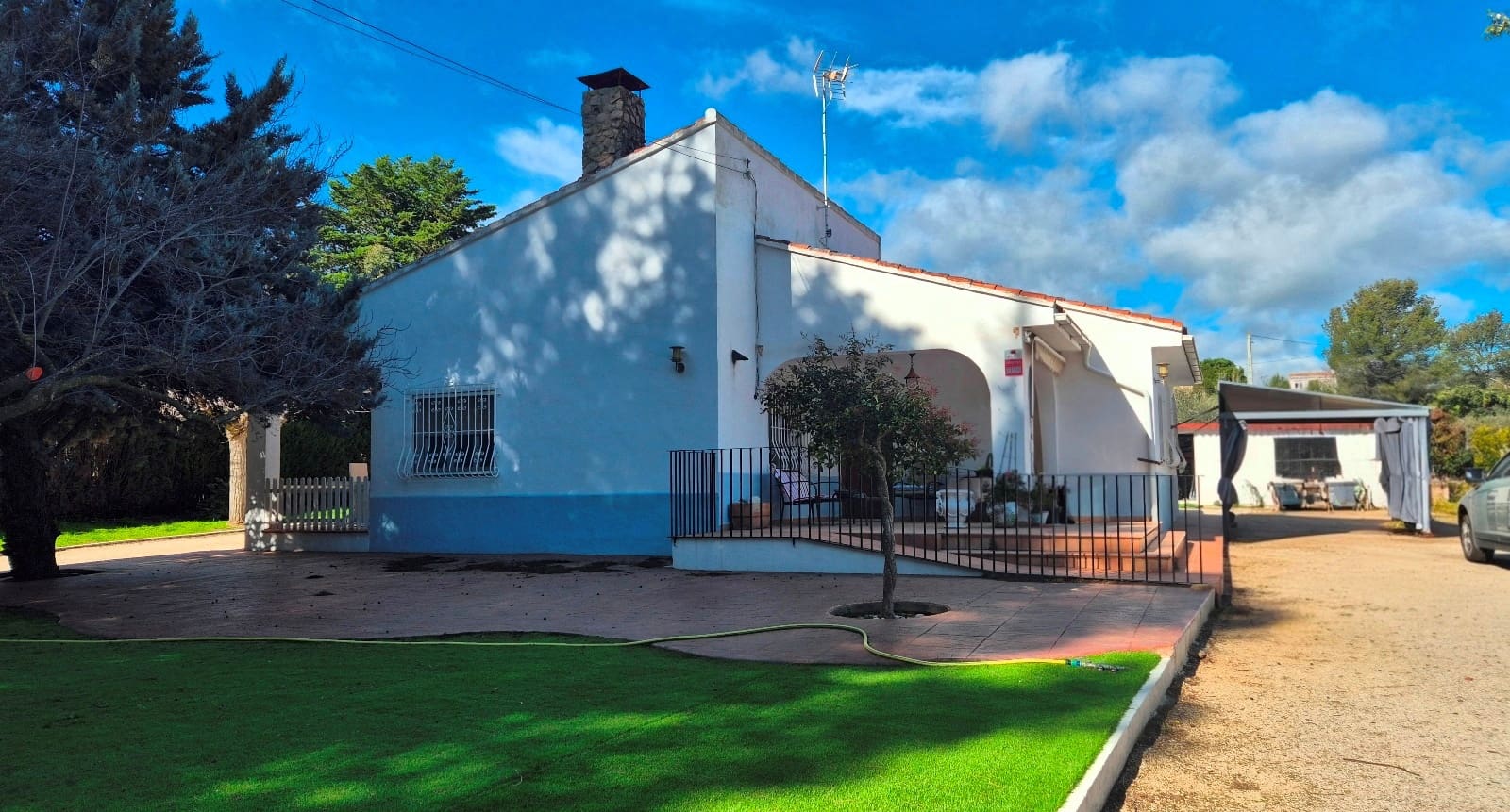 3 slaapkamer Villa te koop in Ontinyent met zwembad garage - € 270.000 (Ref: 9603670)