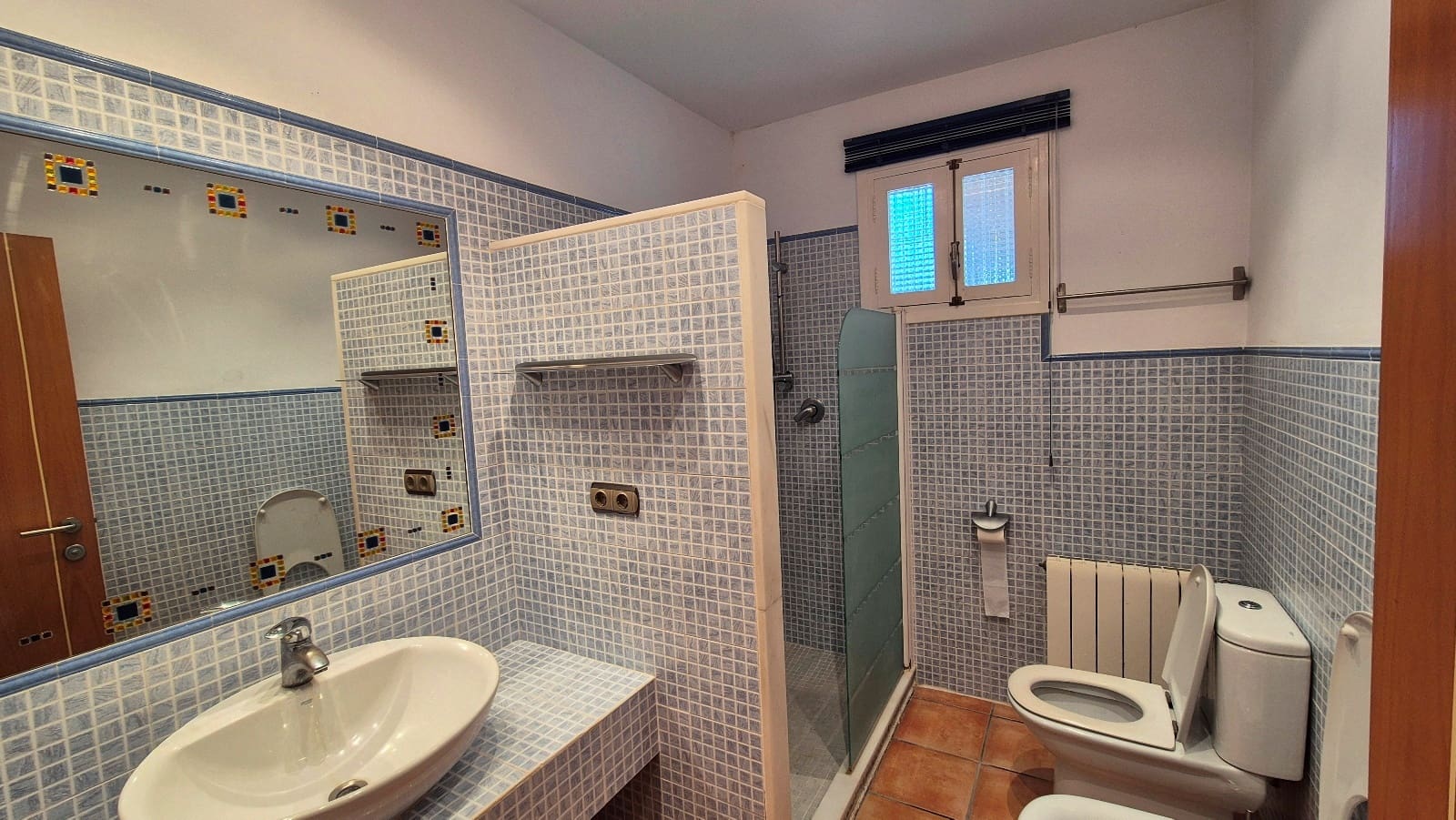 3 slaapkamer Villa te koop in Ontinyent met zwembad garage - € 270.000 (Ref: 9603670)