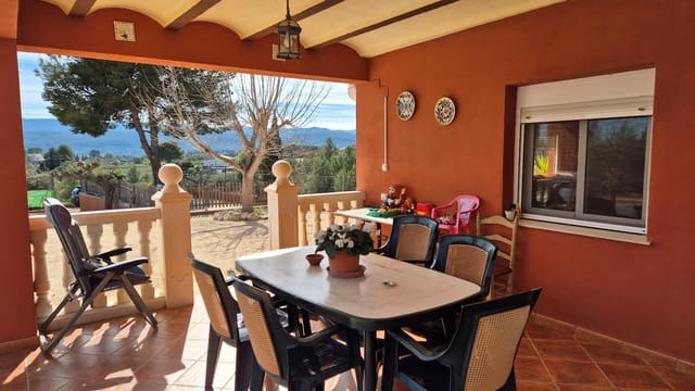 5 sovrum Villa till salu i Ontinyent med garage - 280 000 € (Ref: 9611866)