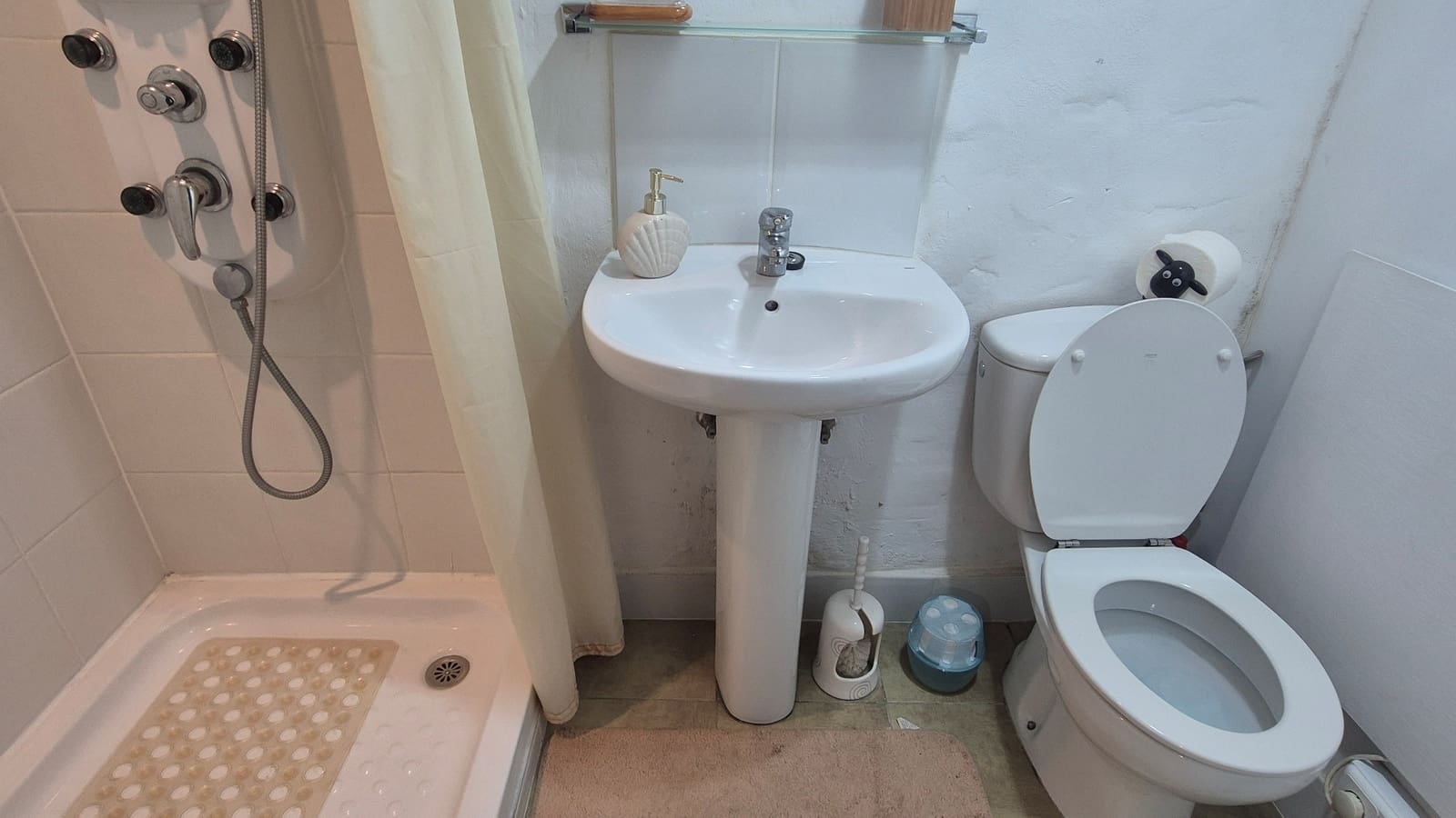 3 bedroom Villa for sale in Ontinyent with pool garage - € 260,000 (Ref: 9715333)