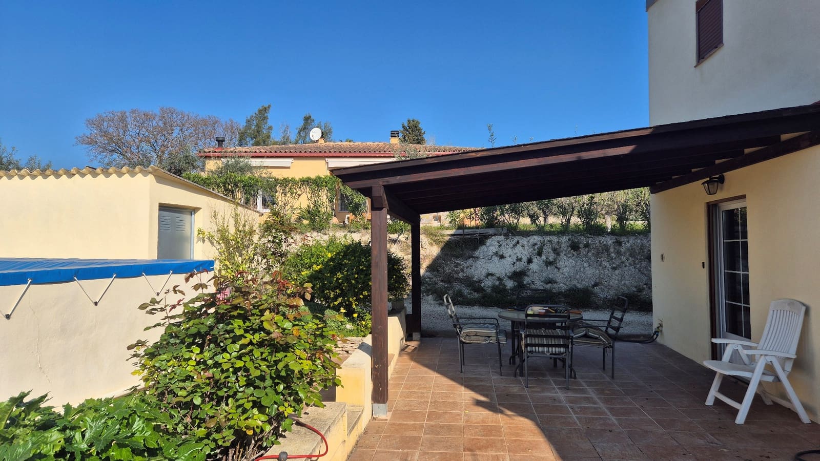 3 bedroom Villa for sale in Ontinyent with pool garage - € 260,000 (Ref: 9715333)