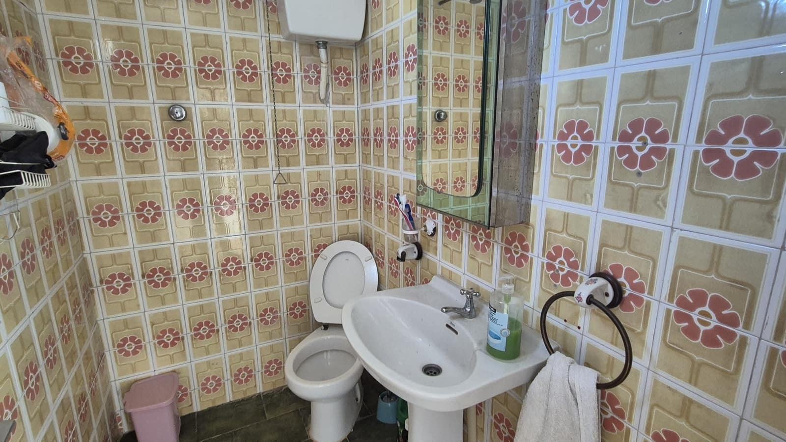 5 sypialnia Willa na sprzedaż w Ontinyent z basenem garażem - 315 000 € (Ref: 9737260)