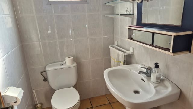 5 Zimmer Villa zu verkaufen in Ontinyent mit Pool Garage - 295.000 € (Ref: 9737261)