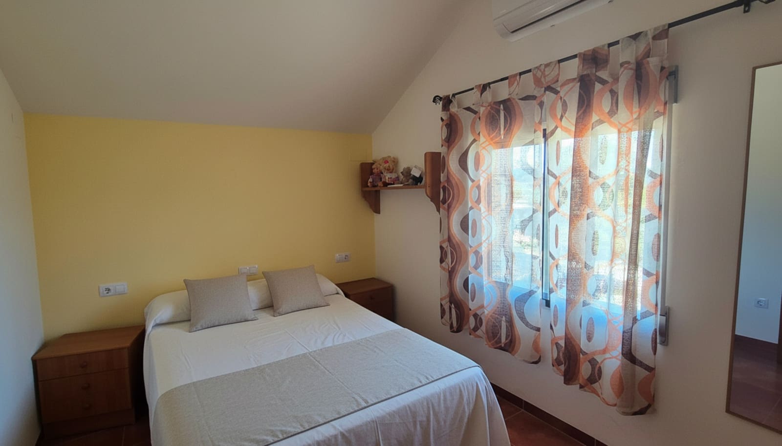 5 Zimmer Villa zu verkaufen in Ontinyent mit Pool Garage - 295.000 € (Ref: 9737261)