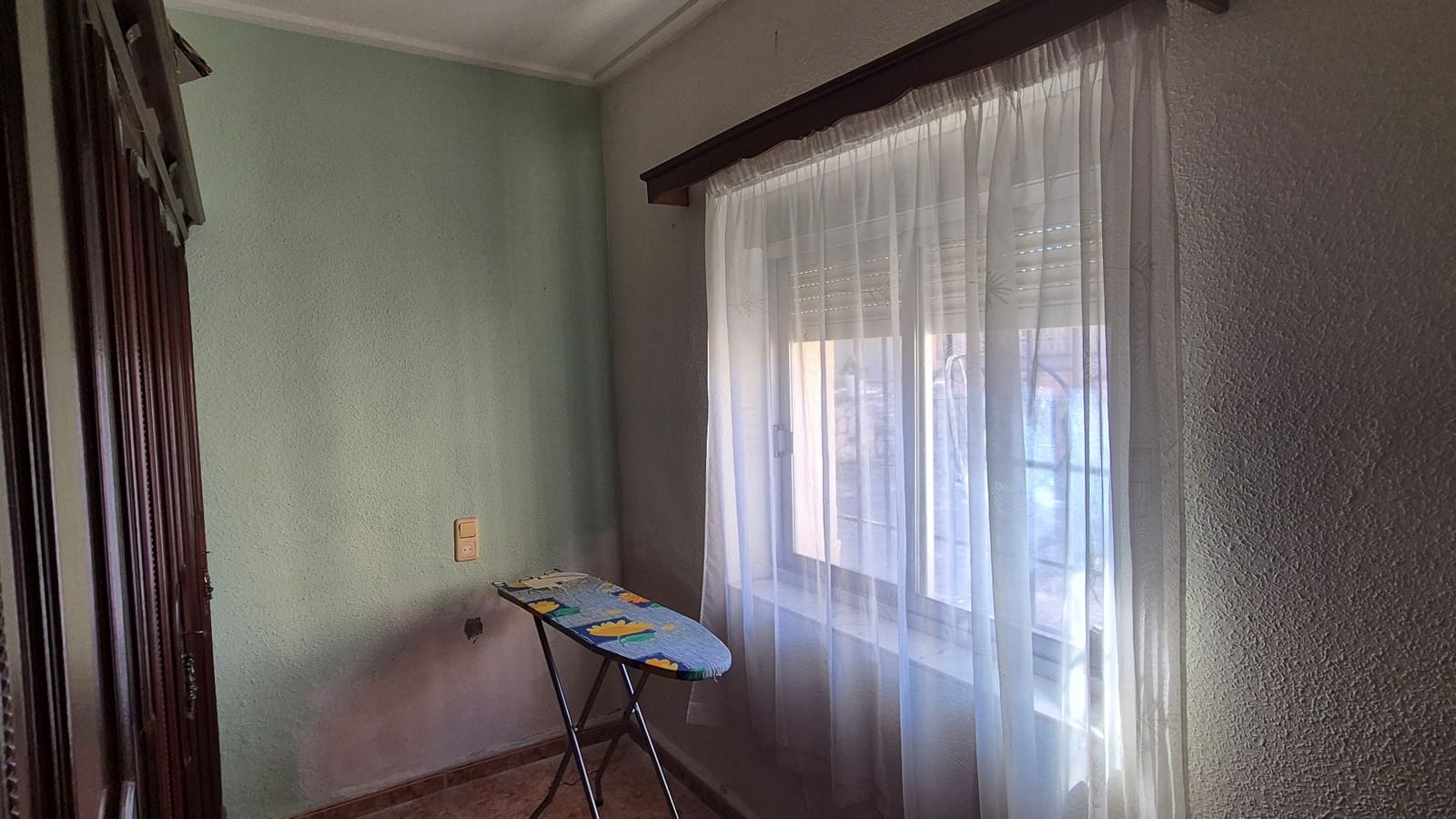 5 Zimmer Villa zu verkaufen in Ontinyent mit Pool Garage - 295.000 € (Ref: 9737261)