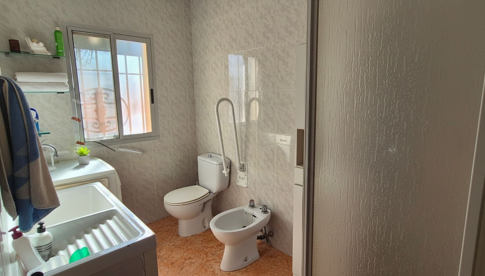 5 Zimmer Villa zu verkaufen in Ontinyent mit Pool Garage - 295.000 € (Ref: 9737261)