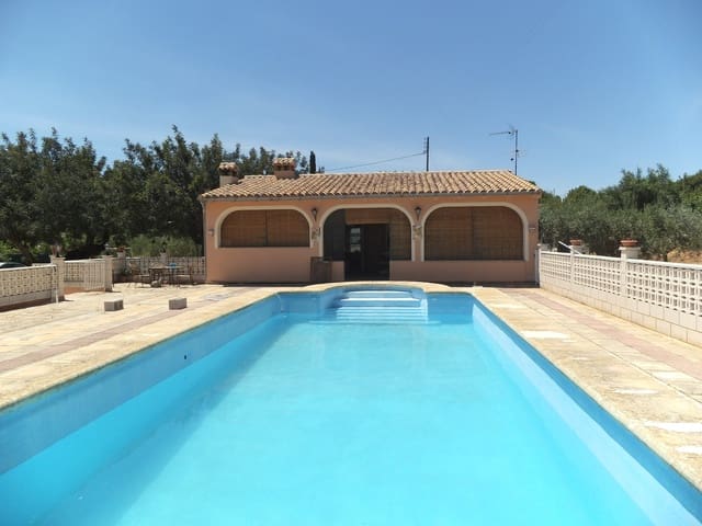 5 Zimmer Villa zu verkaufen in Ontinyent mit Pool Garage - 295.000 € (Ref: 9737261)