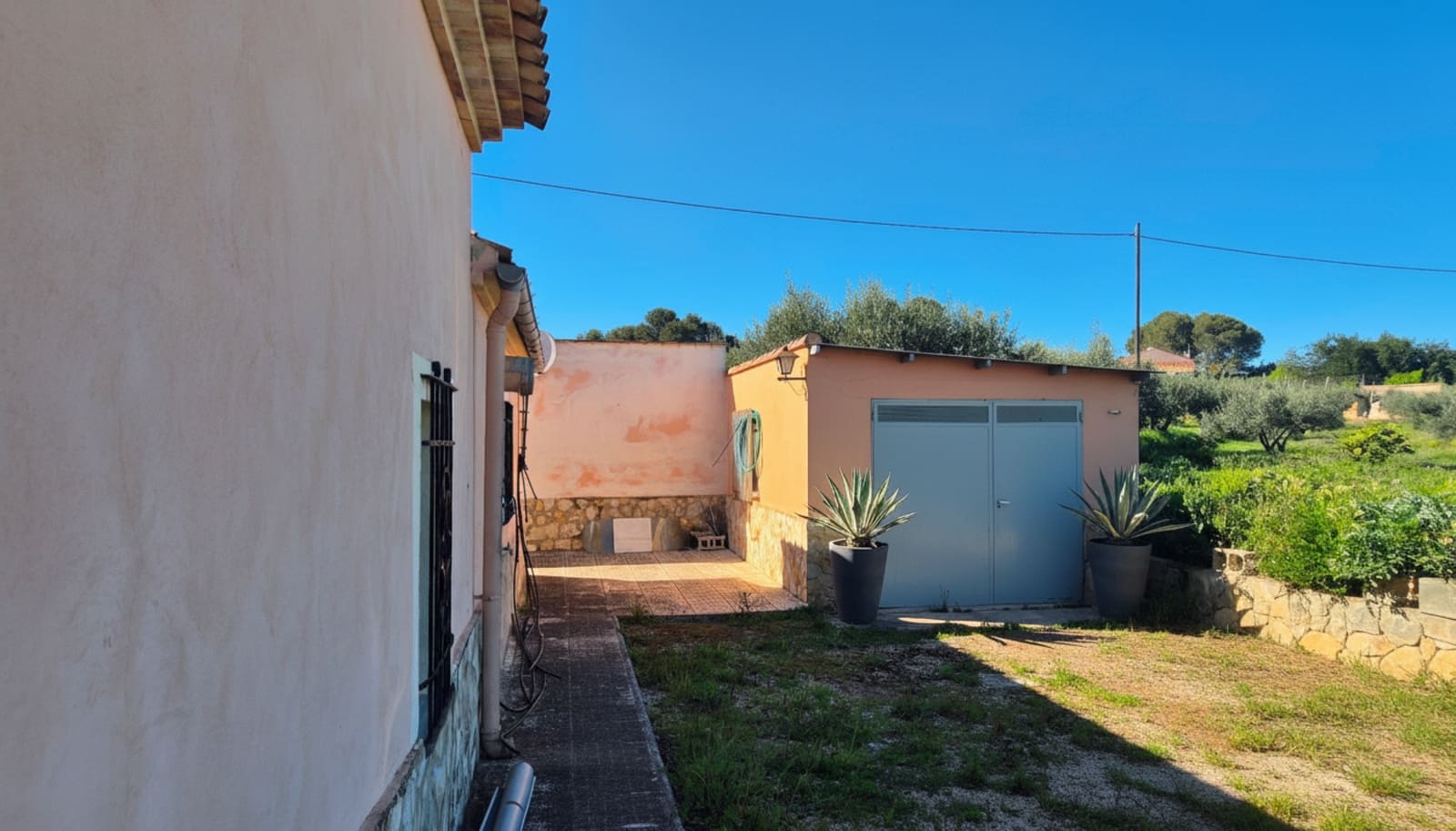 5 Zimmer Villa zu verkaufen in Ontinyent mit Pool Garage - 295.000 € (Ref: 9737261)