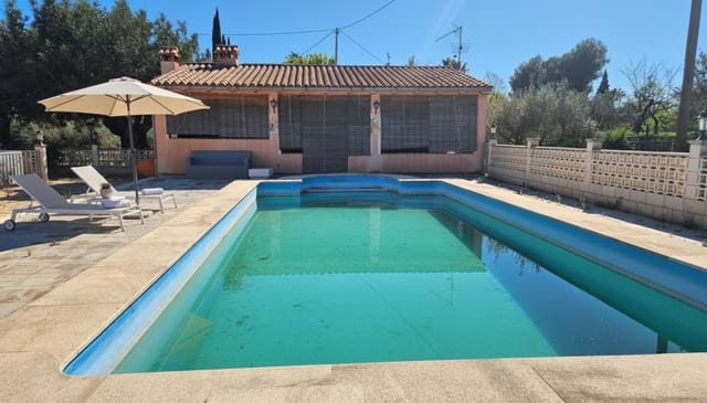 5 Zimmer Villa zu verkaufen in Ontinyent mit Pool Garage - 295.000 € (Ref: 9737261)