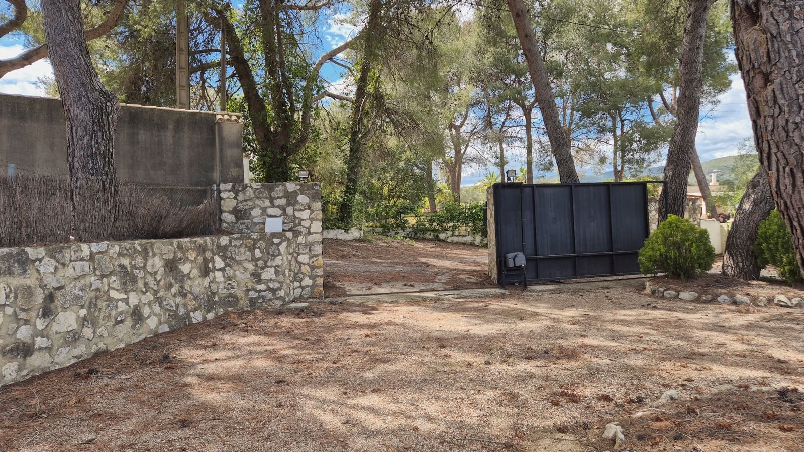 3 chambre Villa/Maison à vendre à Ontinyent avec piscine garage - 300 000 € (Ref: 9802778)