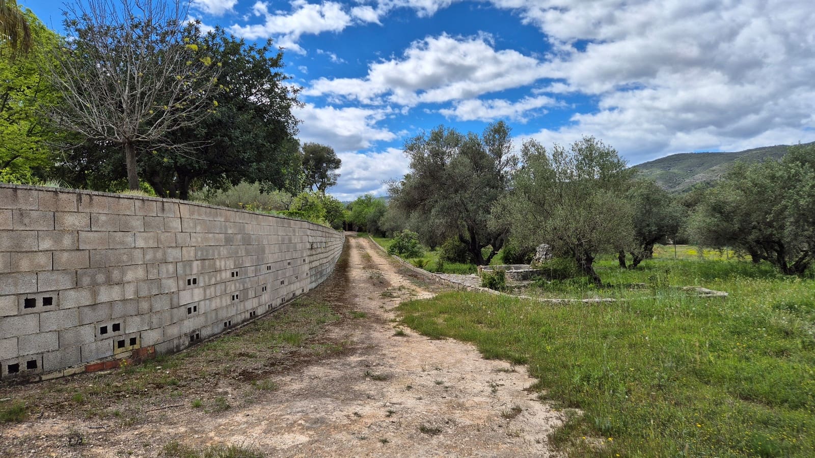 3 chambre Villa/Maison à vendre à Ontinyent avec piscine garage - 300 000 € (Ref: 9802778)