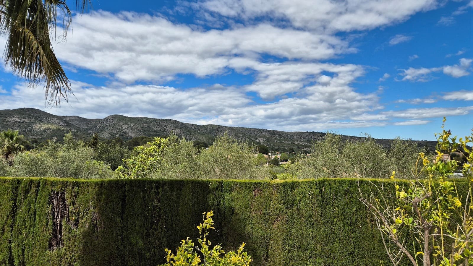 3 chambre Villa/Maison à vendre à Ontinyent avec piscine garage - 300 000 € (Ref: 9802778)