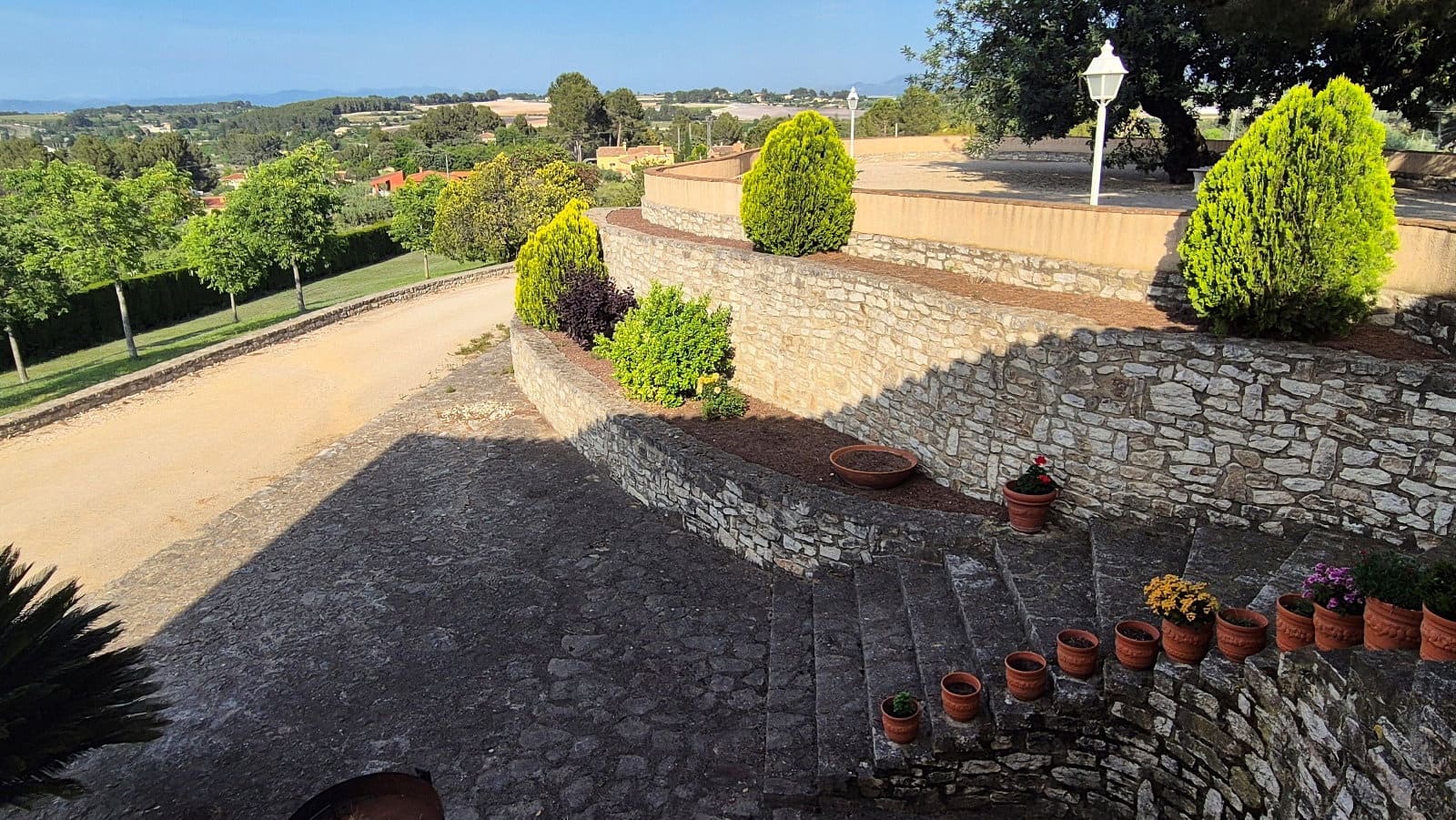 5 bedroom Villa for sale in Ontinyent with pool garage - € 470,000 (Ref: 9821356)