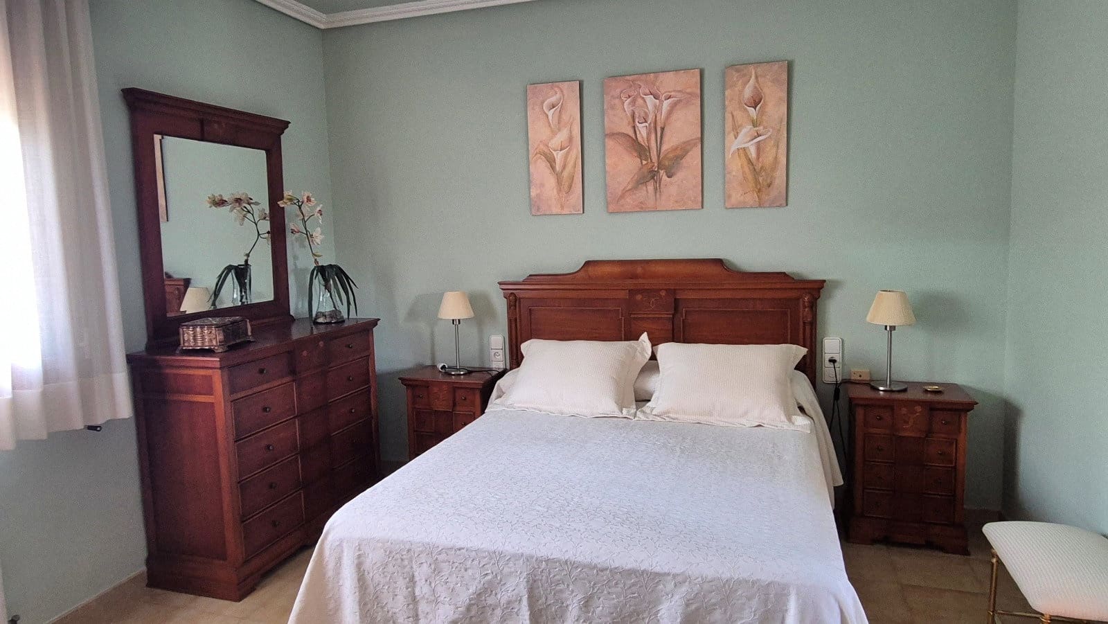 5 bedroom Villa for sale in Ontinyent with pool garage - € 470,000 (Ref: 9821356)
