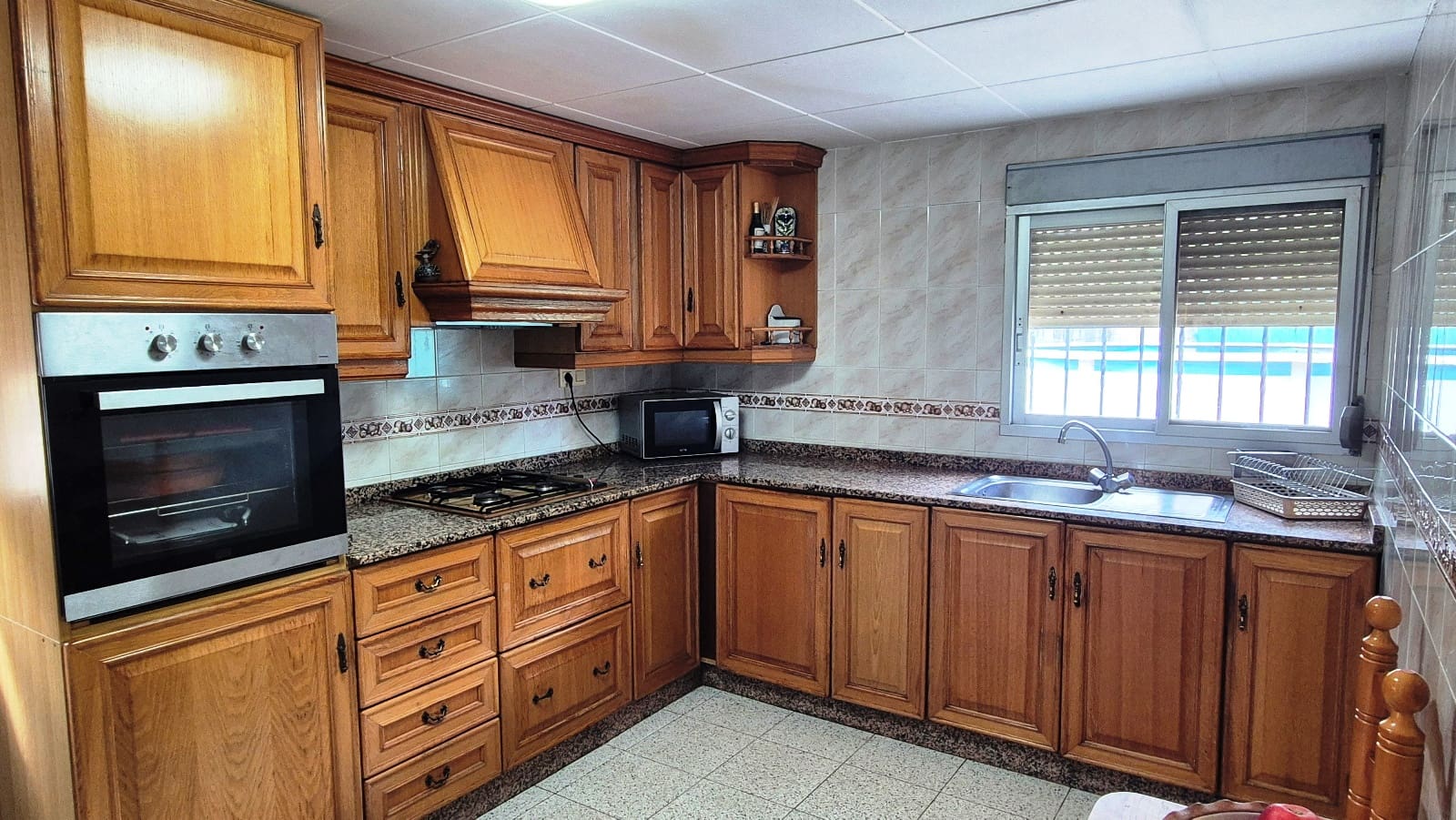 3 Zimmer Villa zu verkaufen in Ontinyent mit Garage - 150.000 € (Ref: 9831947)