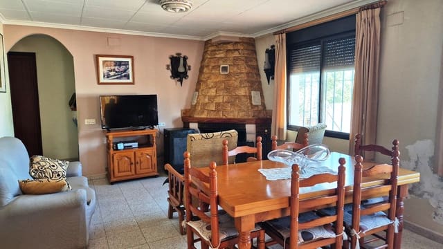 3 soveværelse Villa til salg i Ontinyent med garage - € 150.000 (Ref: 9831947)
