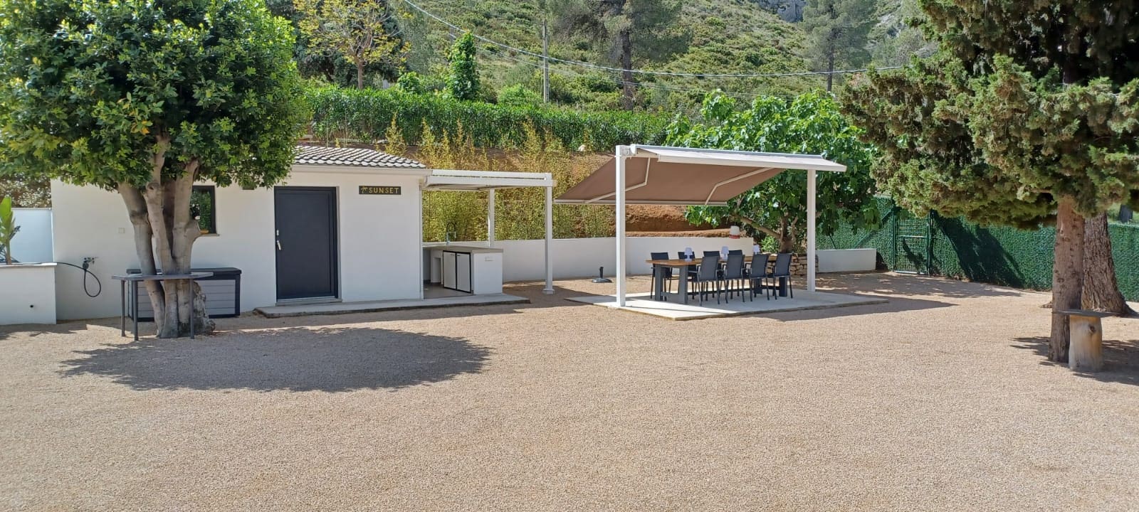 3 bedroom Villa for sale in Ontinyent with garage - € 599,000 (Ref: 9861397)