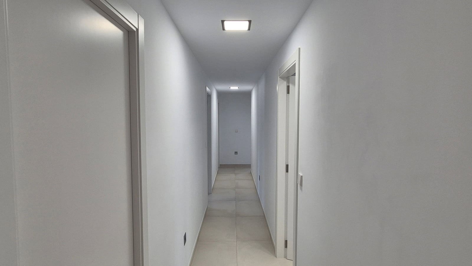 3 bedroom Villa for sale in Ontinyent with garage - € 599,000 (Ref: 9861397)