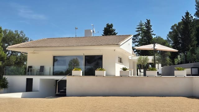 3 Zimmer Villa zu verkaufen in Ontinyent mit Garage - 599.000 € (Ref: 9861397)