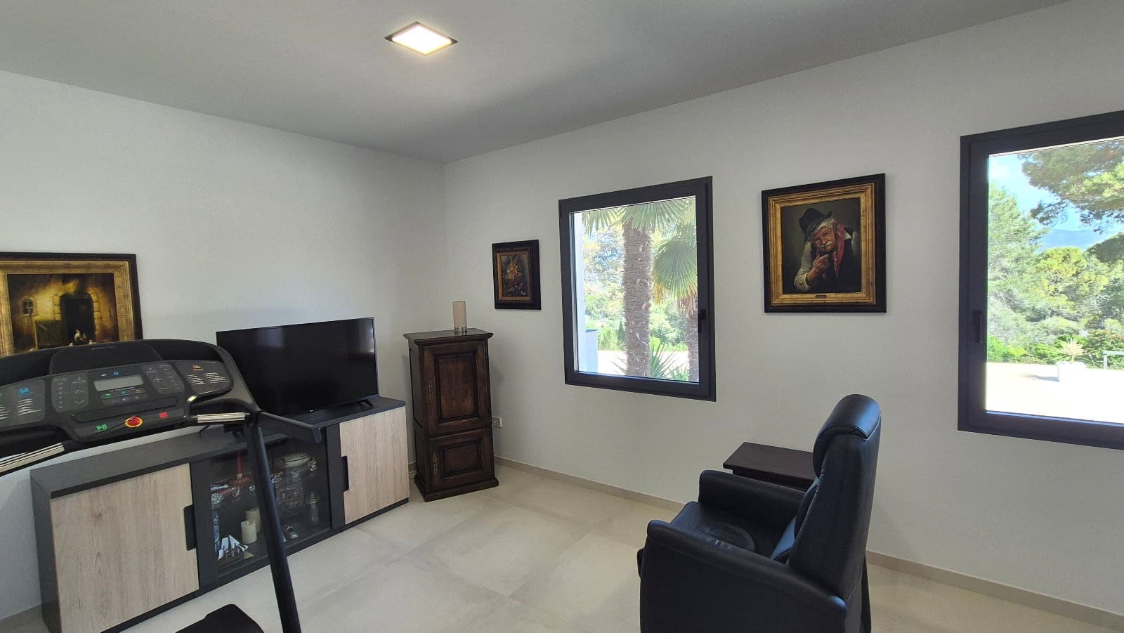 3 bedroom Villa for sale in Ontinyent with garage - € 599,000 (Ref: 9861397)