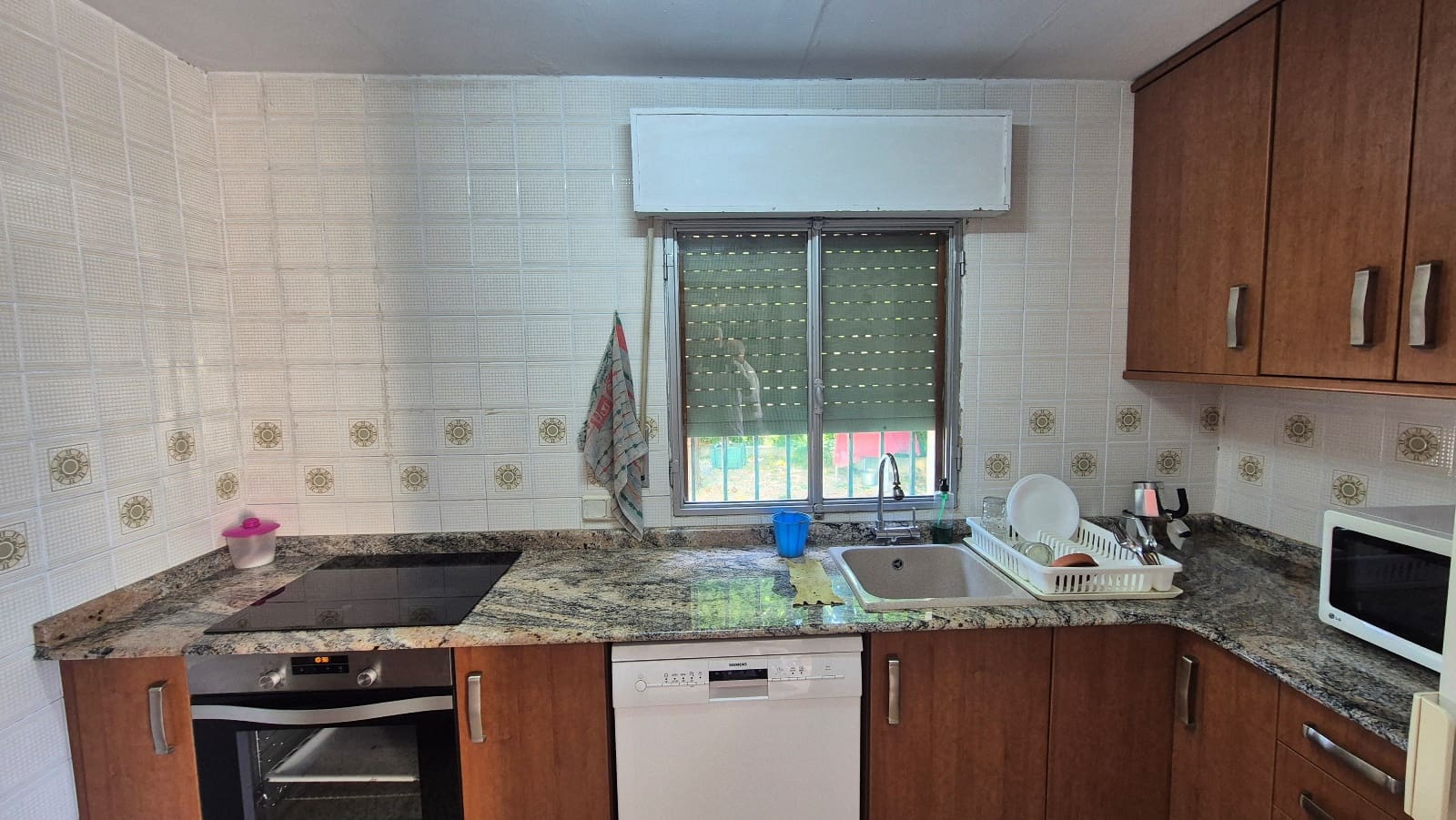 4 slaapkamer Villa te koop in Agullent met zwembad garage - € 167.000 (Ref: 9872344)