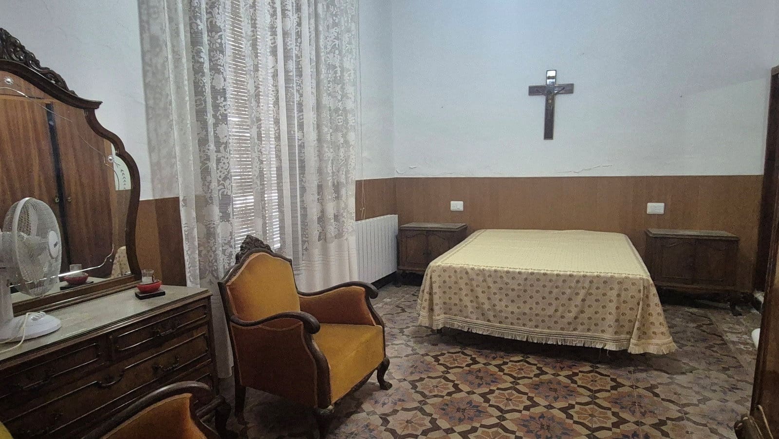 4 slaapkamer Huis te koop in Belgida - € 130.000 (Ref: 9890929)
