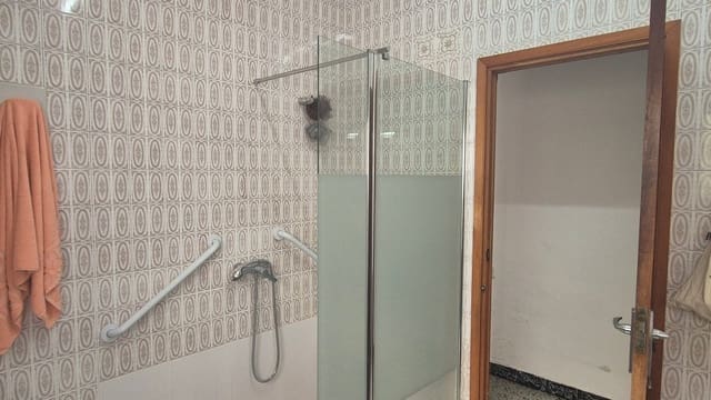 4 slaapkamer Huis te koop in Bèlgida - € 130.000 (Ref: 9890929)