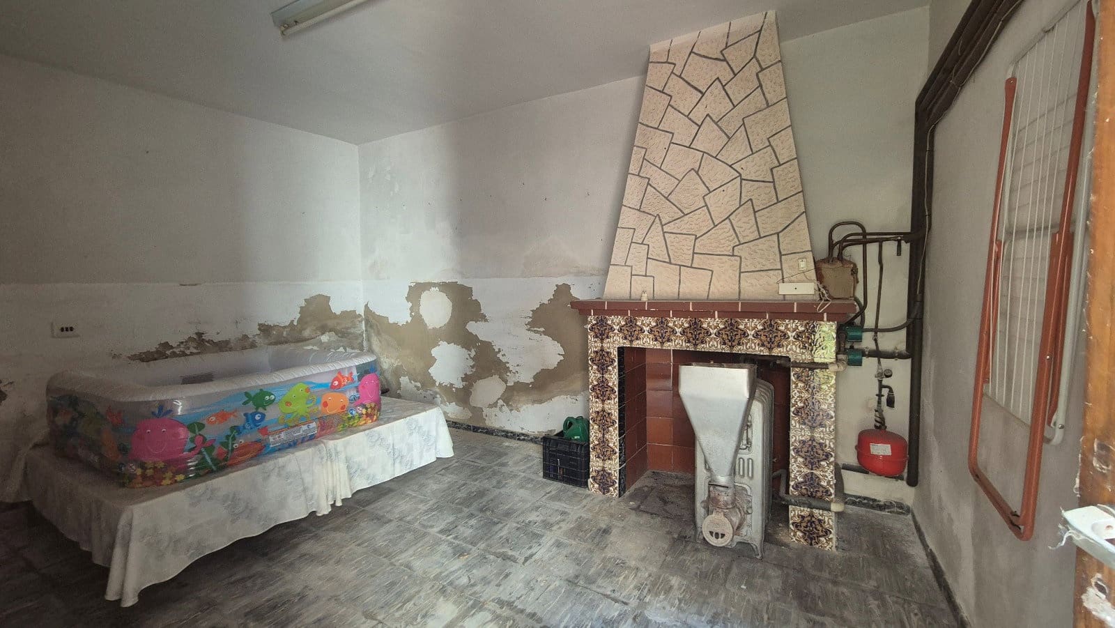 4 slaapkamer Huis te koop in Belgida - € 130.000 (Ref: 9890929)