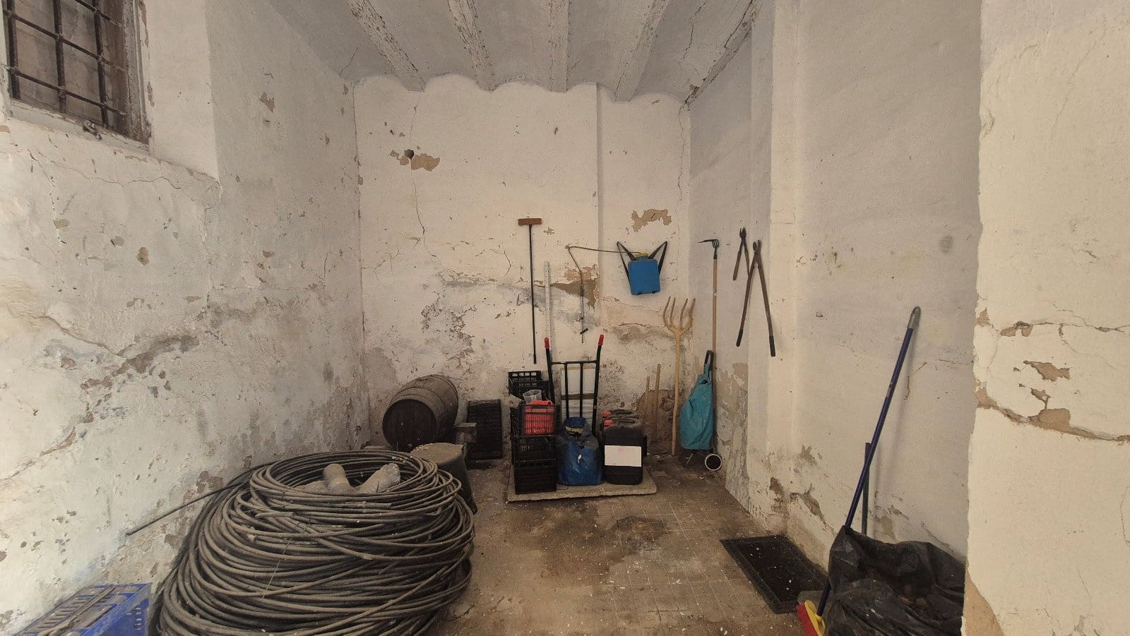 4 slaapkamer Huis te koop in Belgida - € 130.000 (Ref: 9890929)